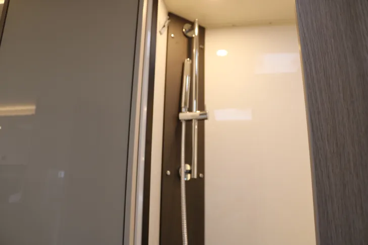 Fahrzeugbild Bürstner Nexxo Van T 569 Multi Media+Navi+Winterpake #12