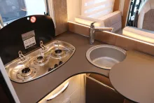 Fahrzeugbild Bürstner Lyseo TD 690 G+el. Hubbett+Harmony Pak. #6