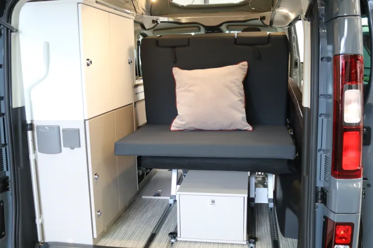 Fahrzeugbild Bürstner Playa C 500 #8