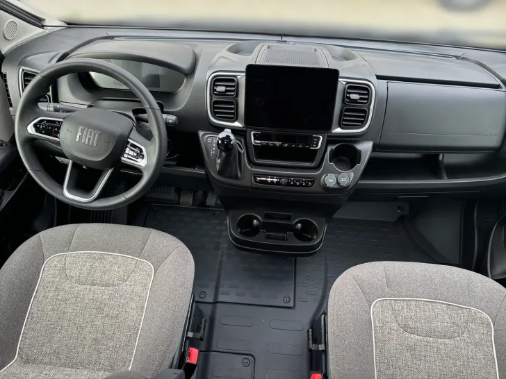 Fahrzeugbild Malibu Van charming GT skyview 640 LE K Vorteil 15000 #10
