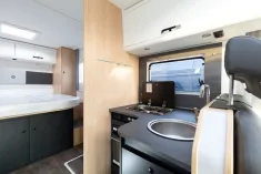 Bild 12 Sunlight Adventure T Ford 690L