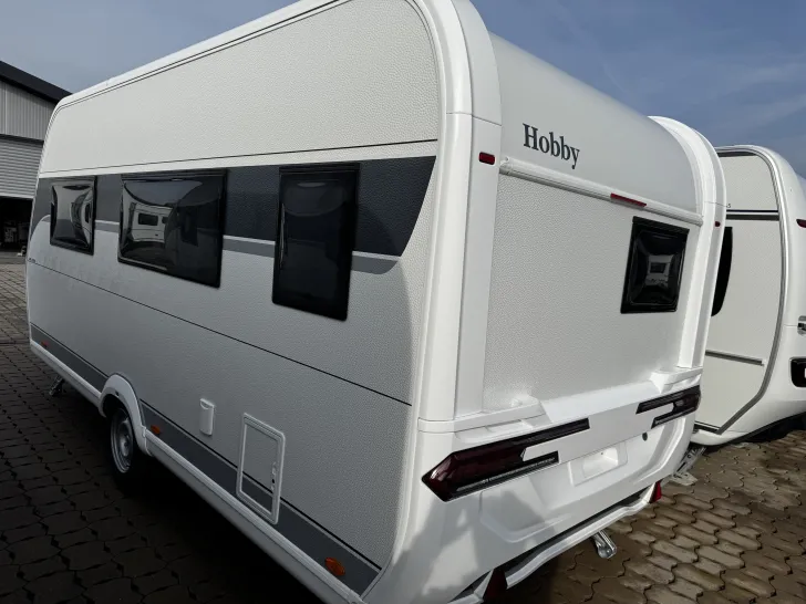 Fahrzeugbild Hobby De Luxe 460 SFf #4