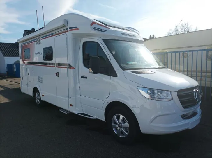Fahrzeugbild Weinsberg CaraCompact EDITION PEPPER Suite 640 MEG Mercedes Automatik #5