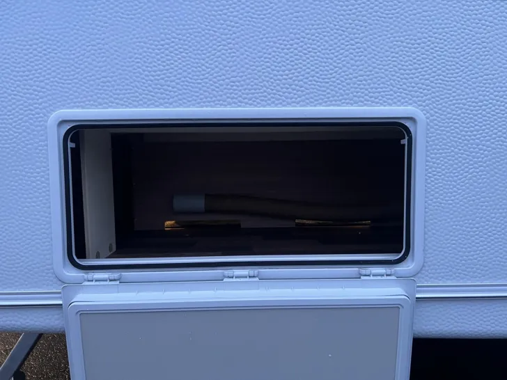 Fahrzeugbild Weinsberg CaraOne EDITION HOT 390 PUH #24