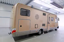 Fahrzeugbild Hymer S 800/Automatik/Festbett+Hubbett/Klima/Solar/AHK #2