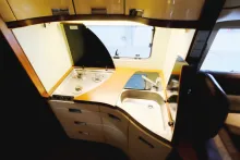 Fahrzeugbild Hymer S 800/Automatik/Festbett+Hubbett/Klima/Solar/AHK #11