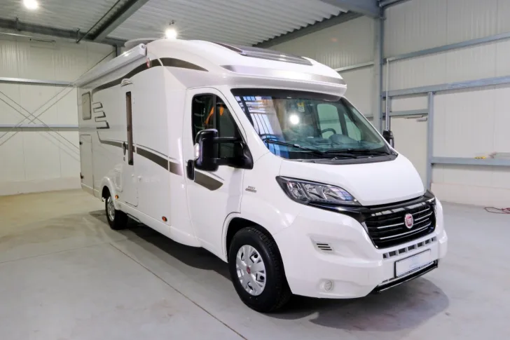 Fahrzeugbild Hymer Tramp T 614 CL/Festbett/Garage/2xKlima/Solar #2