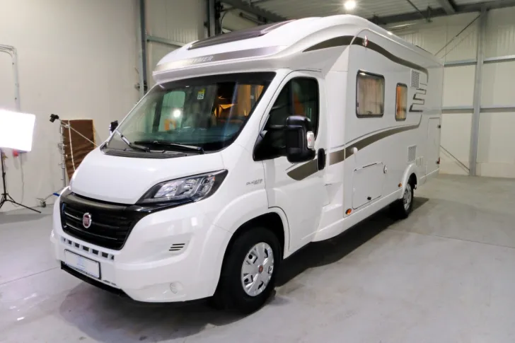 Fahrzeugbild Hymer Tramp T 614 CL/Festbett/Garage/2xKlima/Solar #5