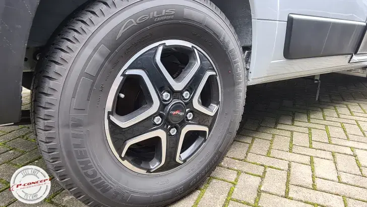 Fahrzeugbild Malibu Van Comfort 600 DB Listenpreis: 97.860€ #18