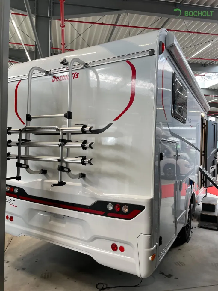 Fahrzeugbild Dethleffs Just camp T 6812 EB Tageszulassung / Hubbett #5