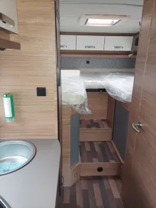 Fahrzeugbild Weinsberg CaraCompact EDITION PEPPER Suite 640 MEG Mercedes Automatik #11