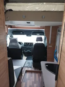 Fahrzeugbild Weinsberg CaraCompact EDITION PEPPER Suite 640 MEG Mercedes Automatik #16