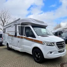 Bild 4 Malibu T 490 RB LE Mercedes  Fahrassistenten+Backofen