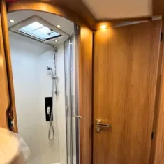 Bild 12 Malibu T 490 RB LE Mercedes  Fahrassistenten+Backofen