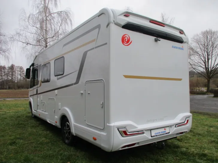 Fahrzeugbild Eura Mobil Integra Line IL 695 LF inkl. SAT + TV/Dachklima #7