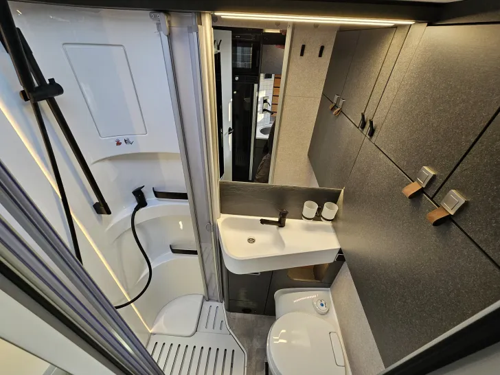 Fahrzeugbild Hymer ML-T 580 UVP 180.750,- 31.250,- sparen! #26