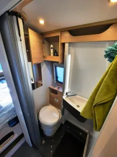 Bild 18 Dethleffs Globetrail 600 DS Verfüg./Sparen Sie 4.254,- €