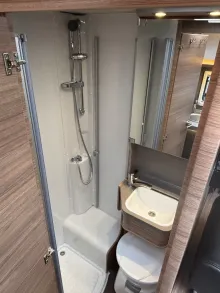 Fahrzeugbild Weinsberg CaraCompact 600 MEG EDITION [PEPPER] #13