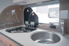 Bild 11 Dethleffs Nomad 560 FMK **PREISVORTEIL: 8.773 EURO**