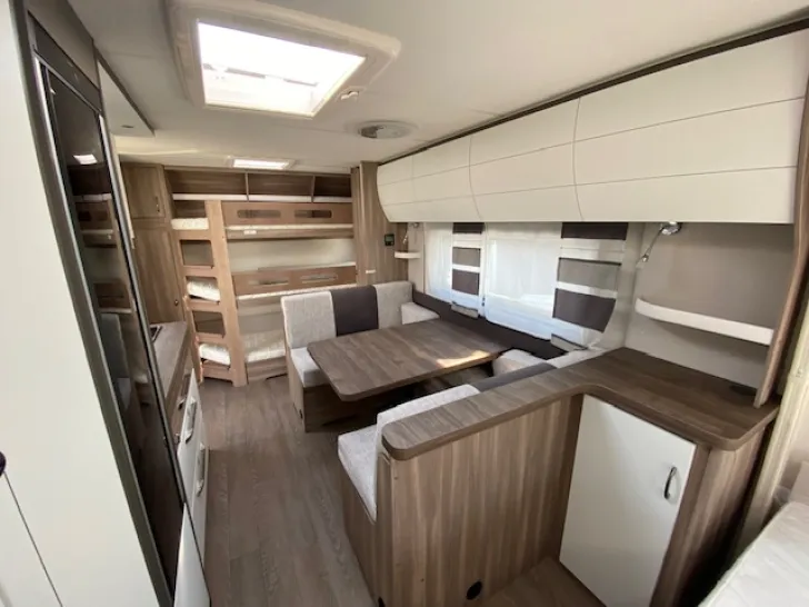 Fahrzeugbild Hobby Excellent Edition 560 KMFe #6