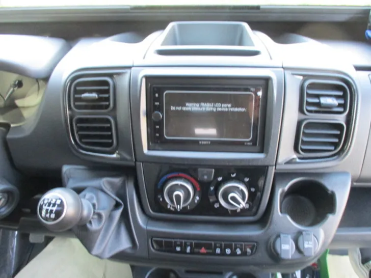 Fahrzeugbild Eura Mobil Profila RS PRS 695 EB Vorführwagen #24