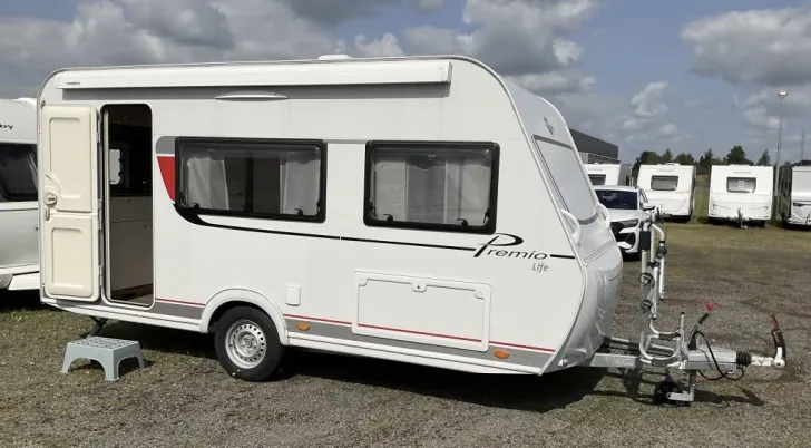 Fahrzeugbild Bürstner Premio Life 425 TS #1