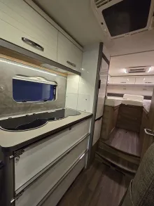 Fahrzeugbild Bürstner Aviano i 690 G #6