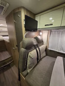 Fahrzeugbild Bürstner Aviano i 690 G #10