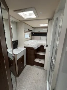 Bild 10 Bürstner Elegance I 910 G Autom./RFK/Navi/Markise
