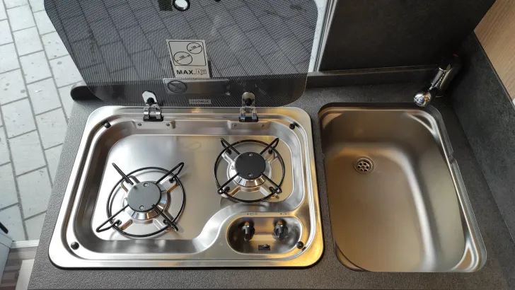 Fahrzeugbild Malibu Van Diversity 640 LE K charming GT skyview #10