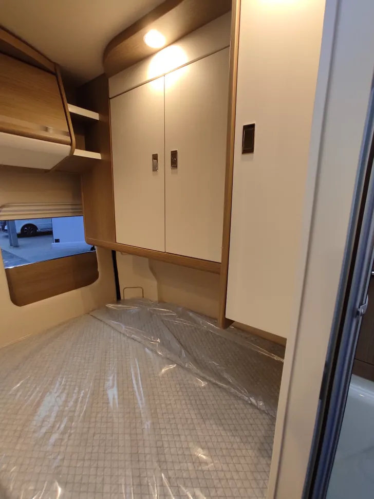 Fahrzeugbild Malibu Van Compact 540 DB #14