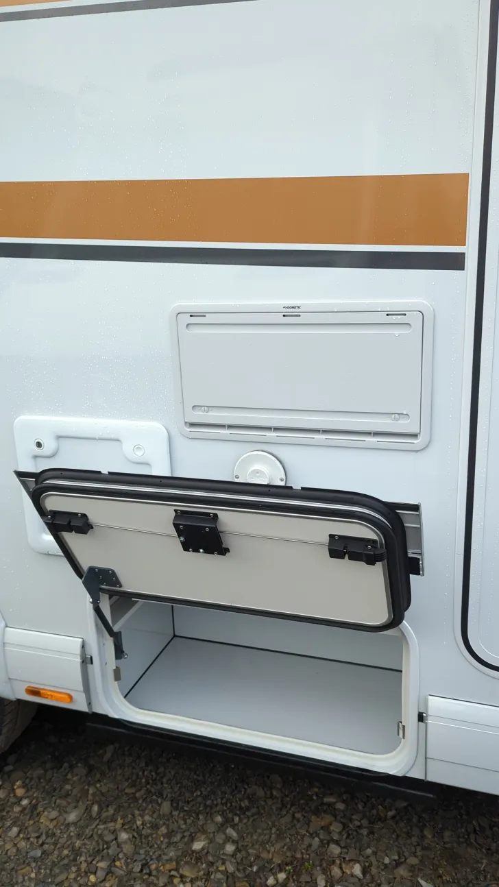 Fahrzeugbild Malibu I 490 RB-LE comfort 4.2t #7