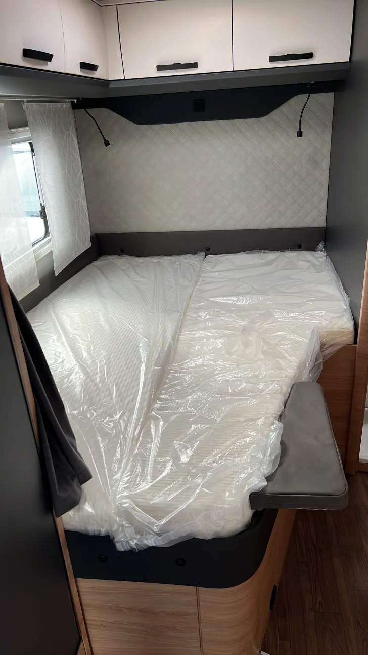 Betten Knaus L!VE WAVE 650 MF Platinum Selection Automatik/ Care Drive Advance