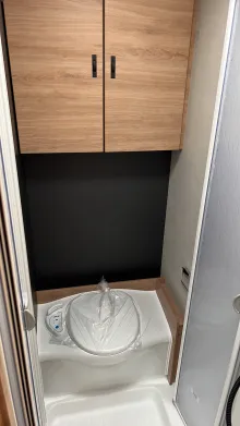 Toilette Knaus L!VE WAVE 650 MF Platinum Selection Automatik/ Care Drive Advance