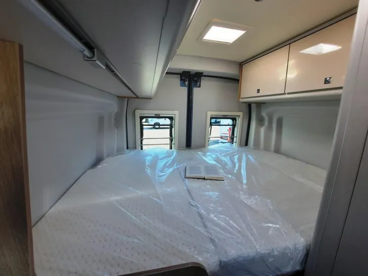 Fahrzeugbild Bürstner Lineo C 590 #11