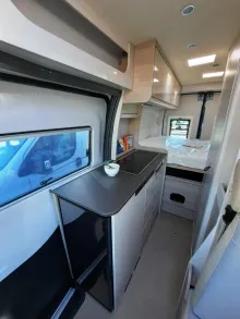 Fahrzeugbild Bürstner Lineo C 590 #12