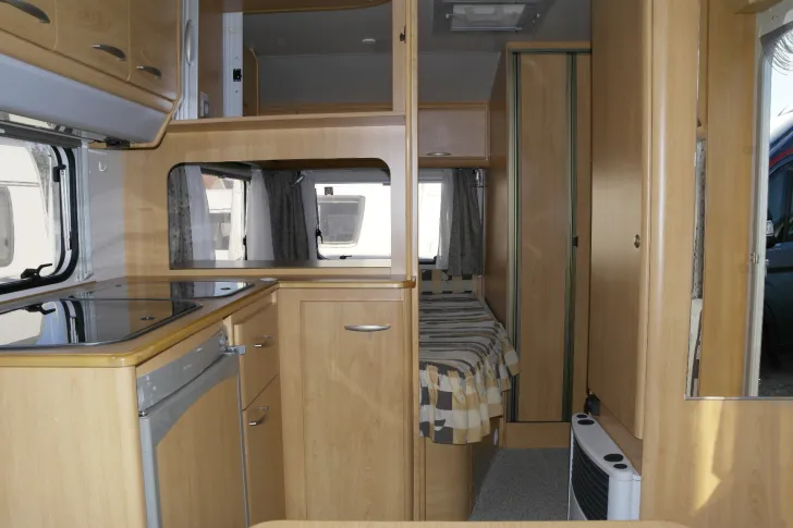Fahrzeugbild Knaus Südwind 450 TF #6