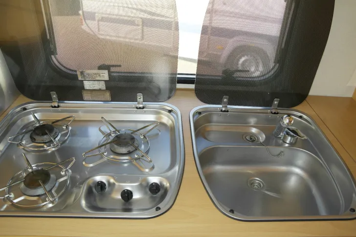 Fahrzeugbild Knaus Südwind 450 TF #11