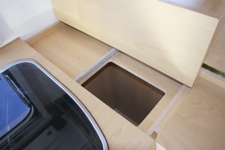 Fahrzeugbild Knaus Südwind 450 TF #12
