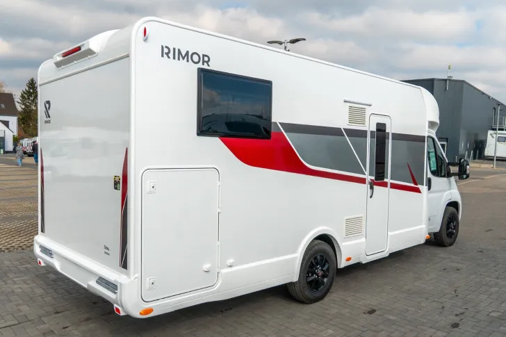 Fahrzeugbild Rimor Seal 99 Plus *Einzelbetten*Hubbett*Face2Face* #4