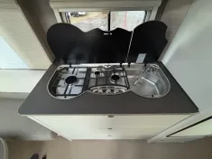 Bild 7 Bürstner Premio 460 TS