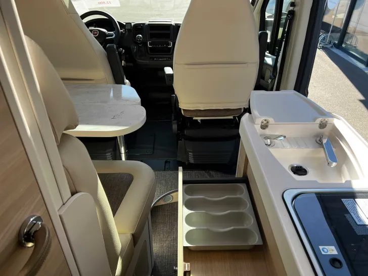 Fahrzeugbild Eura Mobil Van 595 HB #22
