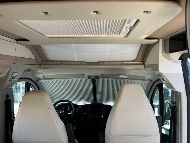 Fahrzeugbild Eura Mobil Van 595 HB #24