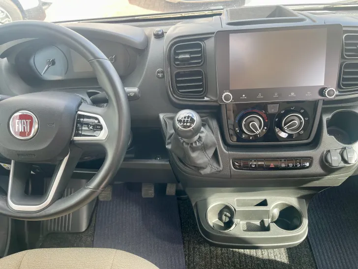 Fahrzeugbild Eura Mobil Van 635 EB #8
