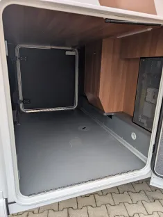 Bild 8 Carthago C2 tourer I 147 RB-LE "L" comfort 4.2t MB
