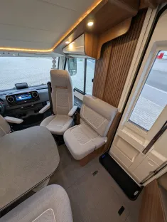 Bild 19 Carthago C2 tourer I 147 RB-LE "L" comfort 4.2t MB