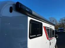 Fahrzeugbild Bürstner Lineo T 700 AT8G+Markise+Winterpaket #20