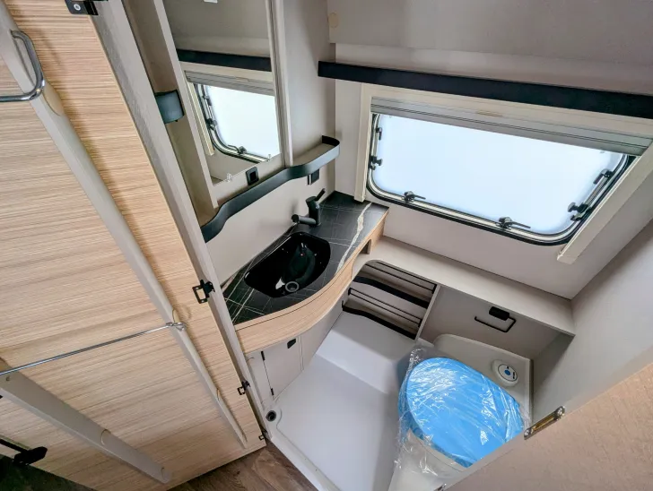 Fahrzeugbild Hymer Eriba Touring 630 Sie sparen 11.390,-!! #13