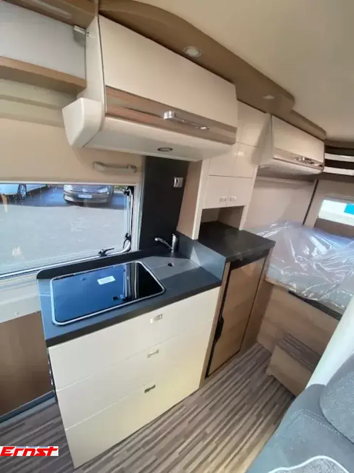 Fahrzeugbild Malibu Van Diversity 600 DB K charming GT skyview #12