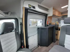 Bild 6 Sunlight Camper Van Cliff 590 4x4 Adventure Edition Verfüg./CombiD/Assistenz/Xenon